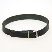 Collier en cuir noir